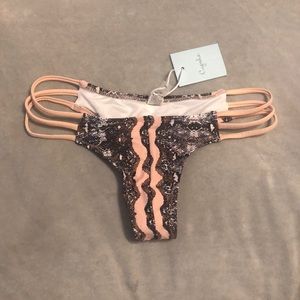 NWT Cheeky Bikini Bottoms